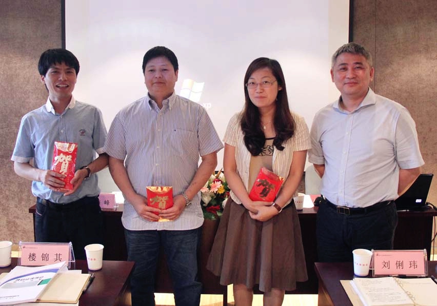 裝飾集團召開2012年第二季度項目經理例會